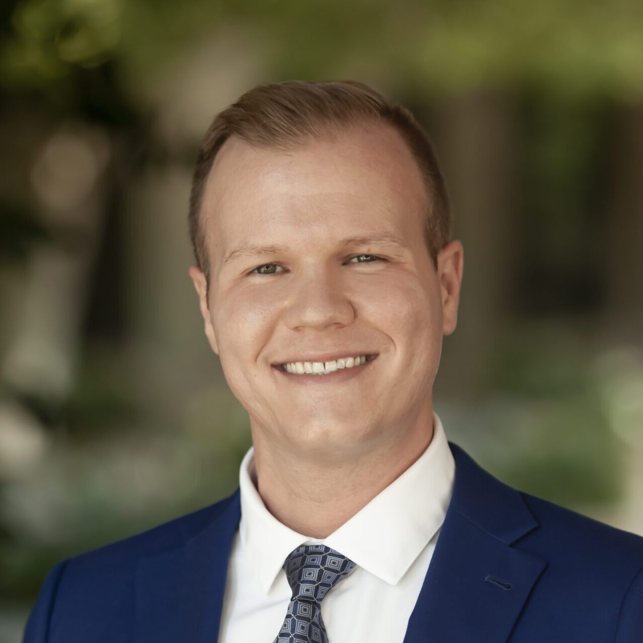 GregOertel Outdoor scaled e1753375588986