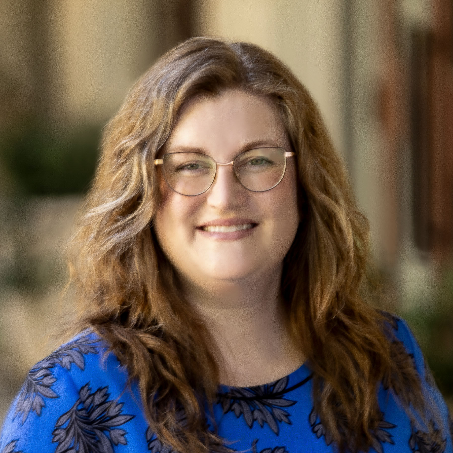 April Beall O SQ